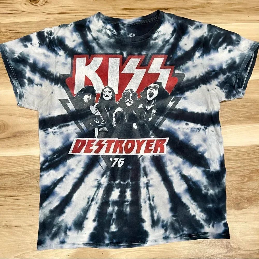 Liquid Blue Kiss Destroyer 1976 Graphic Tie Dye Tee Shirt Men’s Medium